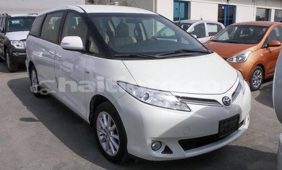 Acheter Import Voiture Toyota Previa Blanc à Import - Dubai, Artibonite Acheter Import Voiture Toyota Previa Blanc à Import - Dubai, Artibonite