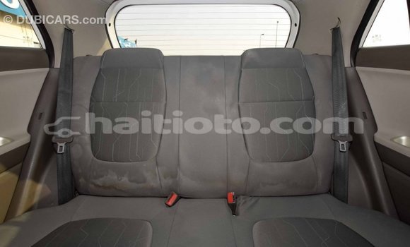 Acheter Import Voiture Kia Picanto Blanc à Import - Dubai, Artibonite Acheter Import Voiture Kia Picanto Blanc à Import - Dubai, Artibonite