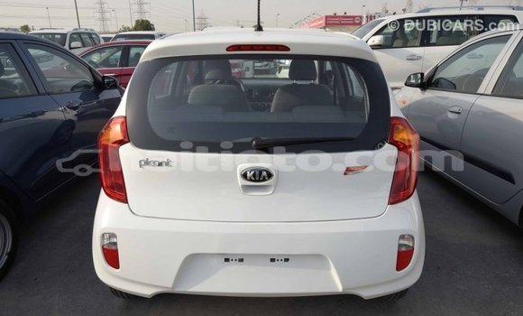 Acheter Import Voiture Kia Picanto Blanc à Import - Dubai, Artibonite Acheter Import Voiture Kia Picanto Blanc à Import - Dubai, Artibonite