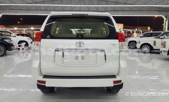 Acheter Import Voiture Toyota Prado Blanc à Import - Dubai, Artibonite Acheter Import Voiture Toyota Prado Blanc à Import - Dubai, Artibonite