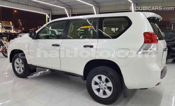 Acheter Import Voiture Toyota Prado Blanc à Import - Dubai, Artibonite Acheter Import Voiture Toyota Prado Blanc à Import - Dubai, Artibonite