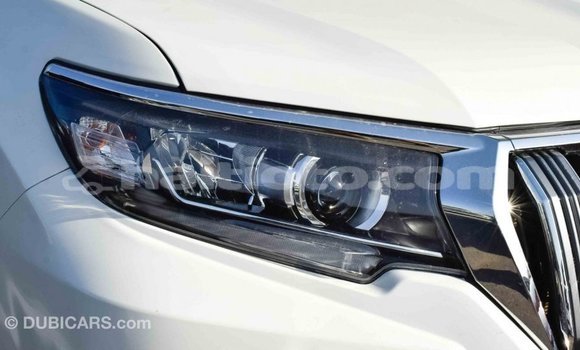 Acheter Import Voiture Toyota Prado Blanc à Import - Dubai, Artibonite Acheter Import Voiture Toyota Prado Blanc à Import - Dubai, Artibonite