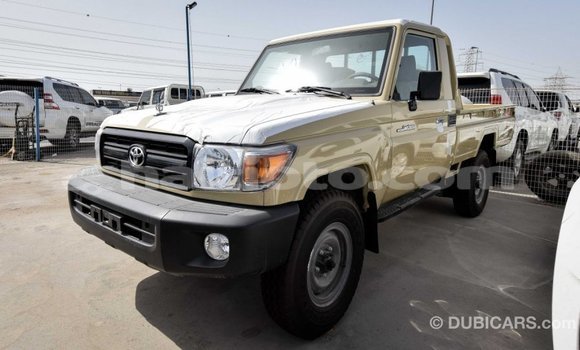 Acheter Import Voiture Toyota Land Cruiser Beige à Import - Dubai, Artibonite Acheter Import Voiture Toyota Land Cruiser Beige à Import - Dubai, Artibonite