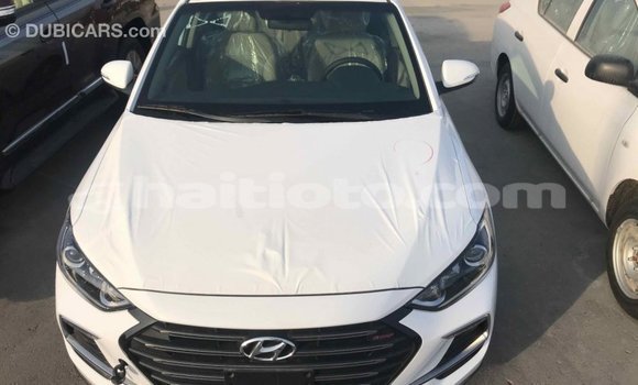 Acheter Import Voiture Hyundai Elantra Blanc à Import - Dubai, Artibonite Acheter Import Voiture Hyundai Elantra Blanc à Import - Dubai, Artibonite