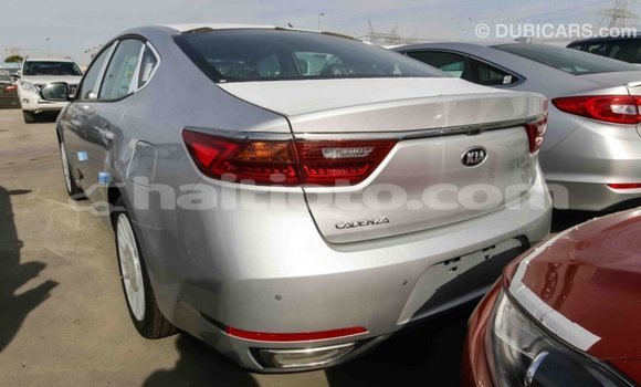 Acheter Import Voiture Kia Cadenza Autre à Import - Dubai, Artibonite Acheter Import Voiture Kia Cadenza Autre à Import - Dubai, Artibonite