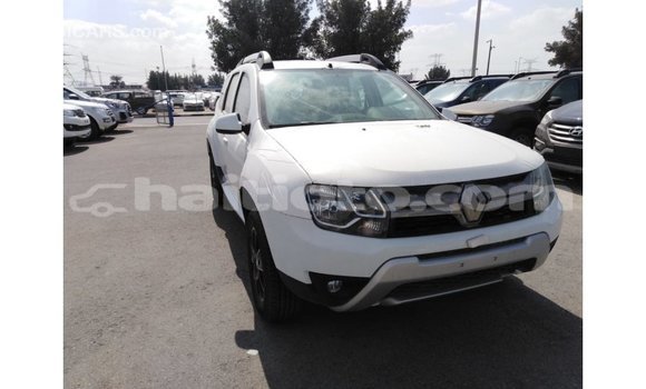 Acheter Import Voiture Renault Duster Blanc à Import - Dubai, Artibonite Acheter Import Voiture Renault Duster Blanc à Import - Dubai, Artibonite