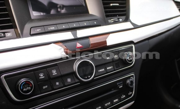 Acheter Import Voiture Kia Cadenza Autre à Import - Dubai, Artibonite Acheter Import Voiture Kia Cadenza Autre à Import - Dubai, Artibonite