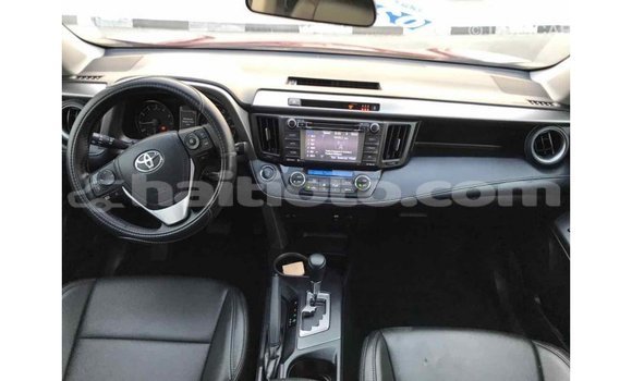 Acheter Import Utilitaire Toyota HiAce Rouge à Import - Dubai, Artibonite Acheter Import Utilitaire Toyota HiAce Rouge à Import - Dubai, Artibonite