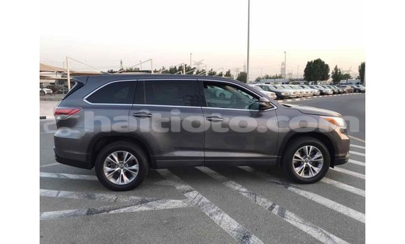 Acheter Import Voiture Toyota Highlander Autre à Import - Dubai, Artibonite Acheter Import Voiture Toyota Highlander Autre à Import - Dubai, Artibonite