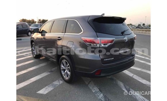 Acheter Import Voiture Toyota Highlander Autre à Import - Dubai, Artibonite Acheter Import Voiture Toyota Highlander Autre à Import - Dubai, Artibonite