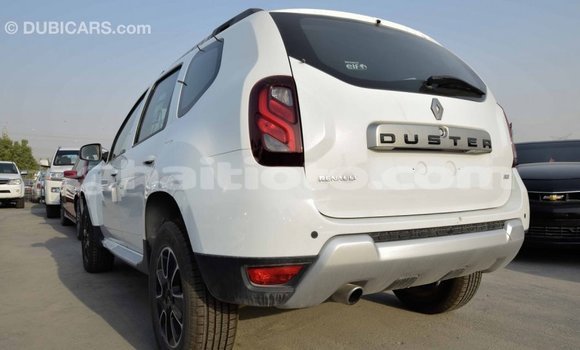 Acheter Import Voiture Renault Duster Blanc à Import - Dubai, Artibonite Acheter Import Voiture Renault Duster Blanc à Import - Dubai, Artibonite