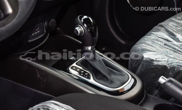 Acheter Import Voiture Kia Soul Noir à Import - Dubai, Artibonite Acheter Import Voiture Kia Soul Noir à Import - Dubai, Artibonite