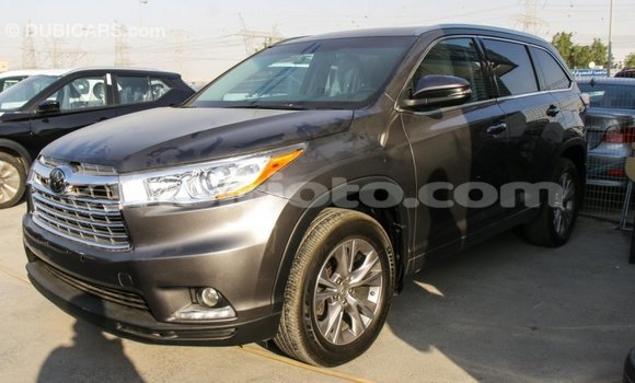 Acheter Import Voiture Toyota Highlander Autre à Import - Dubai, Artibonite Acheter Import Voiture Toyota Highlander Autre à Import - Dubai, Artibonite