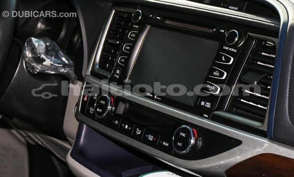 Acheter Import Voiture Toyota Highlander Autre à Import - Dubai, Artibonite Acheter Import Voiture Toyota Highlander Autre à Import - Dubai, Artibonite