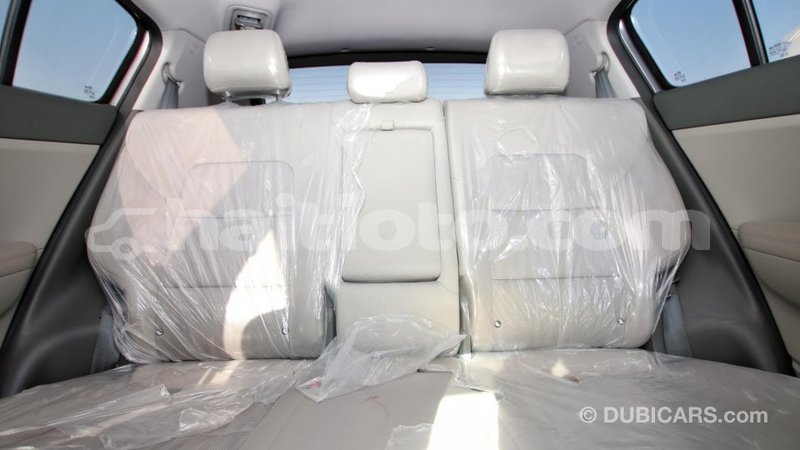 Big with watermark kia sportage artibonite import dubai 1322