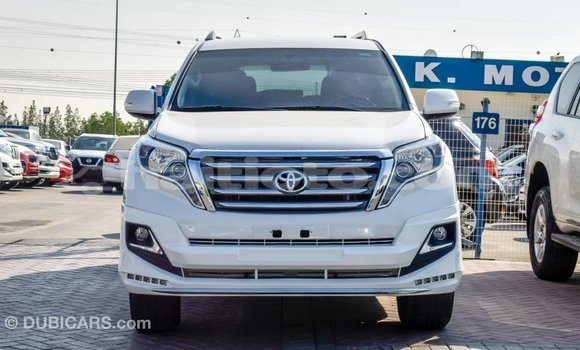 Acheter Import Voiture Toyota Prado Blanc à Import - Dubai, Artibonite Acheter Import Voiture Toyota Prado Blanc à Import - Dubai, Artibonite
