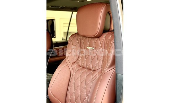 Acheter Import Voiture Lexus LX Noir à Import - Dubai, Artibonite Acheter Import Voiture Lexus LX Noir à Import - Dubai, Artibonite