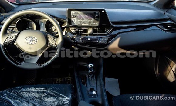 Acheter Import Voiture Toyota C-HR Autre à Import - Dubai, Artibonite Acheter Import Voiture Toyota C-HR Autre à Import - Dubai, Artibonite
