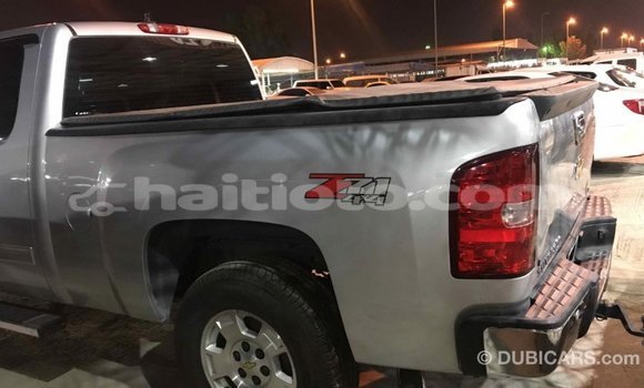 Acheter Import Voiture Chevrolet Silverado Autre à Import - Dubai, Artibonite Acheter Import Voiture Chevrolet Silverado Autre à Import - Dubai, Artibonite