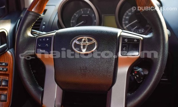 Acheter Import Voiture Toyota Prado Blanc à Import - Dubai, Artibonite Acheter Import Voiture Toyota Prado Blanc à Import - Dubai, Artibonite