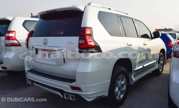 Acheter Import Voiture Toyota Prado Blanc à Import - Dubai, Artibonite Acheter Import Voiture Toyota Prado Blanc à Import - Dubai, Artibonite