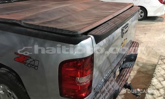 Acheter Import Voiture Chevrolet Silverado Autre à Import - Dubai, Artibonite Acheter Import Voiture Chevrolet Silverado Autre à Import - Dubai, Artibonite