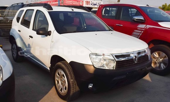 Acheter Import Voiture Renault Duster Blanc à Import - Dubai, Artibonite