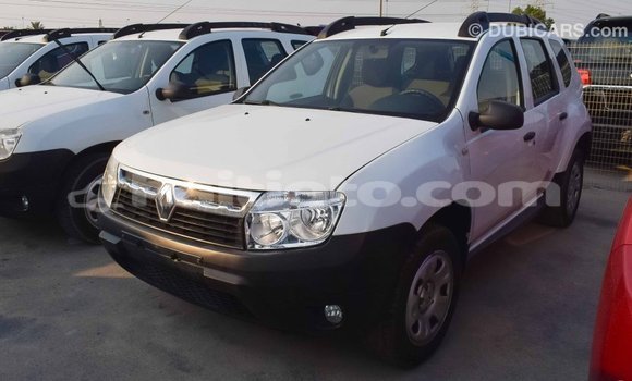 Acheter Import Voiture Renault Duster Blanc à Import - Dubai, Artibonite Acheter Import Voiture Renault Duster Blanc à Import - Dubai, Artibonite