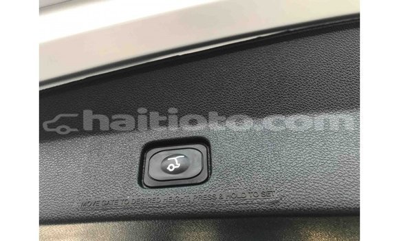 Acheter Import Voiture Ford Explorer Autre à Import - Dubai, Artibonite Acheter Import Voiture Ford Explorer Autre à Import - Dubai, Artibonite