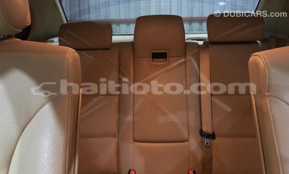 Acheter Import Moto BMW C Blanc à Import - Dubai, Artibonite Acheter Import Moto BMW C Blanc à Import - Dubai, Artibonite