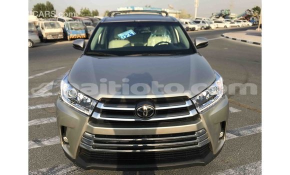 Acheter Import Voiture Toyota Highlander Autre à Import - Dubai, Artibonite Acheter Import Voiture Toyota Highlander Autre à Import - Dubai, Artibonite