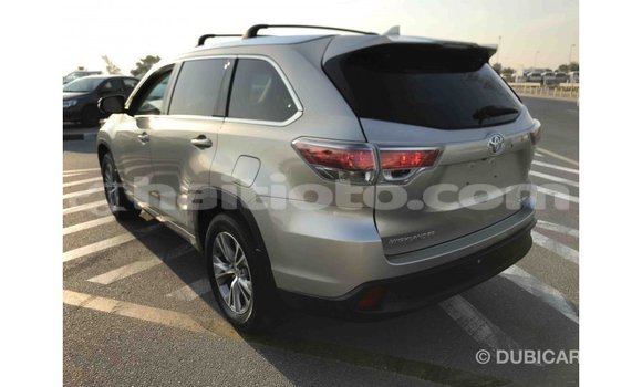 Acheter Import Voiture Toyota Highlander Autre à Import - Dubai, Artibonite Acheter Import Voiture Toyota Highlander Autre à Import - Dubai, Artibonite