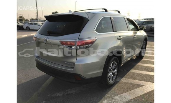 Acheter Import Voiture Toyota Highlander Autre à Import - Dubai, Artibonite Acheter Import Voiture Toyota Highlander Autre à Import - Dubai, Artibonite