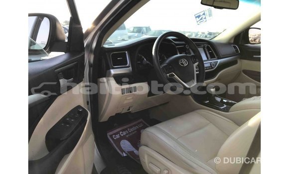 Acheter Import Voiture Toyota Highlander Autre à Import - Dubai, Artibonite Acheter Import Voiture Toyota Highlander Autre à Import - Dubai, Artibonite