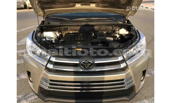 Acheter Import Voiture Toyota Highlander Autre à Import - Dubai, Artibonite Acheter Import Voiture Toyota Highlander Autre à Import - Dubai, Artibonite