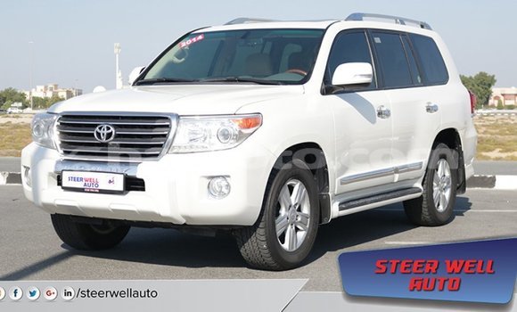 Buy Import Toyota Land Cruiser White Car in Import - Dubai in Artibonite Buy Import Toyota Land Cruiser White Car in Import - Dubai in Artibonite