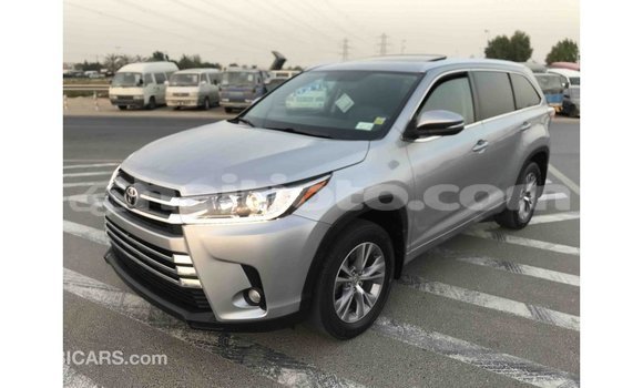 Acheter Import Voiture Toyota Highlander Autre à Import - Dubai, Artibonite Acheter Import Voiture Toyota Highlander Autre à Import - Dubai, Artibonite