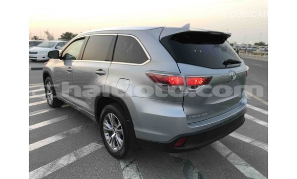 Acheter Import Voiture Toyota Highlander Autre à Import - Dubai, Artibonite Acheter Import Voiture Toyota Highlander Autre à Import - Dubai, Artibonite