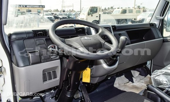 Acheter Import Utilitaire Mitsubishi L400 Blanc à Import - Dubai, Artibonite Acheter Import Utilitaire Mitsubishi L400 Blanc à Import - Dubai, Artibonite