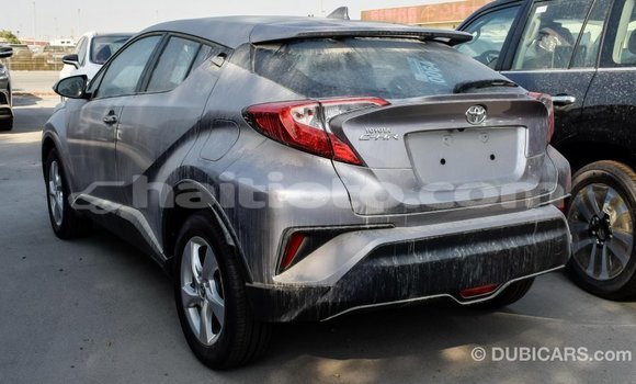 Acheter Import Voiture Toyota C-HR Autre à Import - Dubai, Artibonite Acheter Import Voiture Toyota C-HR Autre à Import - Dubai, Artibonite