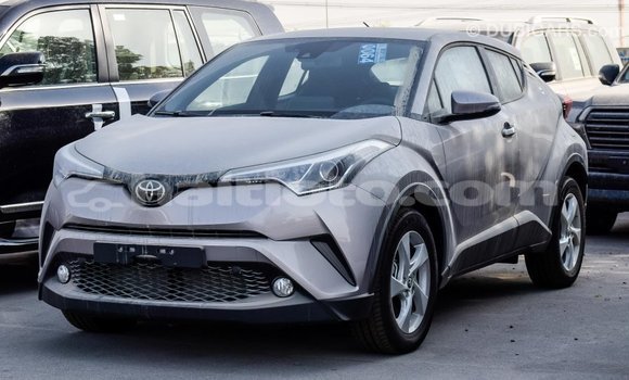 Acheter Import Voiture Toyota C-HR Autre à Import - Dubai, Artibonite Acheter Import Voiture Toyota C-HR Autre à Import - Dubai, Artibonite