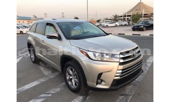 Acheter Import Voiture Toyota Highlander Autre à Import - Dubai, Artibonite Acheter Import Voiture Toyota Highlander Autre à Import - Dubai, Artibonite