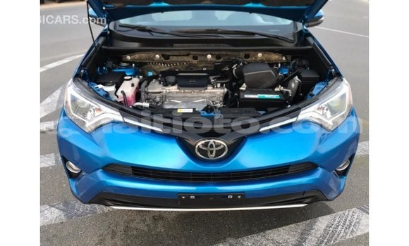 Acheter Import Utilitaire Toyota HiAce Bleu à Import - Dubai, Artibonite Acheter Import Utilitaire Toyota HiAce Bleu à Import - Dubai, Artibonite