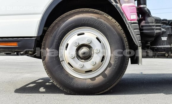 Acheter Import Utilitaire Mitsubishi L400 Blanc à Import - Dubai, Artibonite