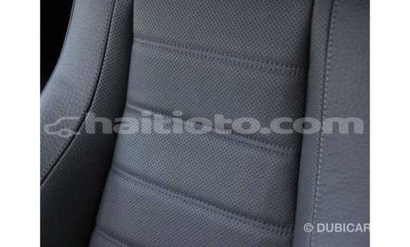 Acheter Import Voiture Mercedes-Benz GLE Blanc à Import - Dubai, Artibonite Acheter Import Voiture Mercedes-Benz GLE Blanc à Import - Dubai, Artibonite