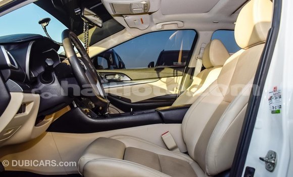Acheter Import Voiture Nissan Maxima Blanc à Import - Dubai, Artibonite Acheter Import Voiture Nissan Maxima Blanc à Import - Dubai, Artibonite