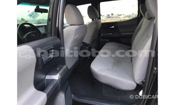 Acheter Import Voiture Toyota Tacoma Noir à Import - Dubai, Artibonite Acheter Import Voiture Toyota Tacoma Noir à Import - Dubai, Artibonite