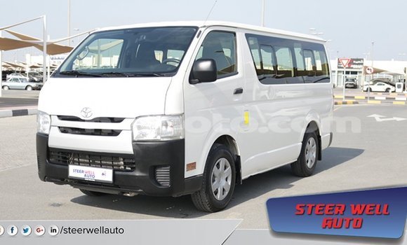 Buy Import Toyota Hiace White Car in Import - Dubai in Artibonite Buy Import Toyota Hiace White Car in Import - Dubai in Artibonite