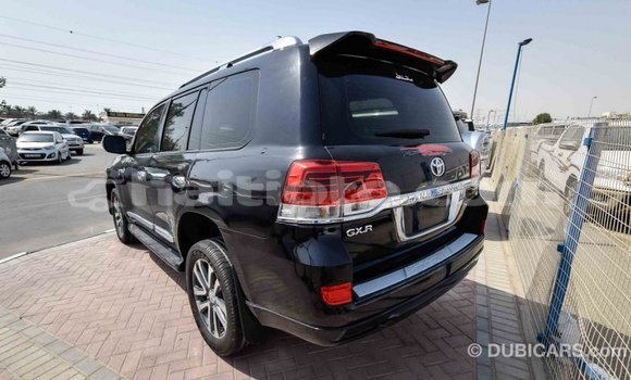 Acheter Import Voiture Toyota Land Cruiser Noir à Import - Dubai, Artibonite Acheter Import Voiture Toyota Land Cruiser Noir à Import - Dubai, Artibonite