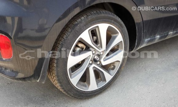 Acheter Import Voiture Kia Rio Noir à Import - Dubai, Artibonite Acheter Import Voiture Kia Rio Noir à Import - Dubai, Artibonite